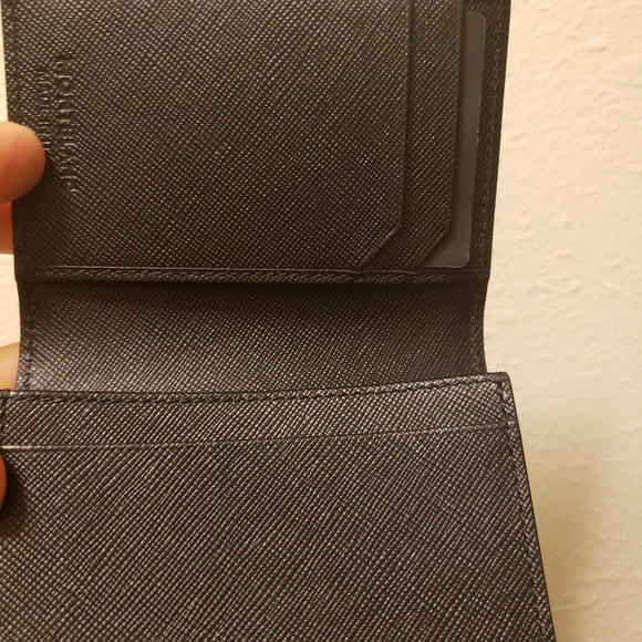 Wallets - Picture 3 of 3